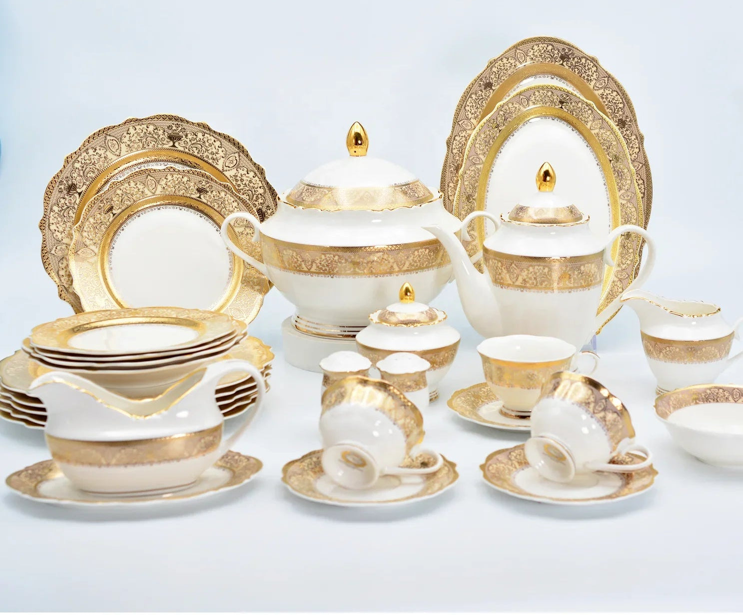 98pcs Embossed Real Gold Porcelain Luxury Royal Style Wedding Bone China Dinnerware Tableware Dish Plate Dinner Set